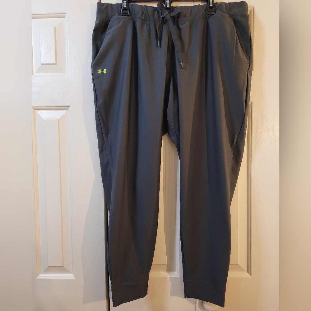 Womens Under Armour Joggers Size XXL